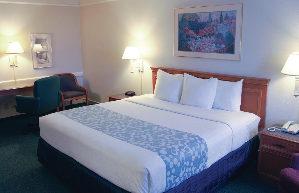 Quality Inn הרלינגן מראה חיצוני תמונה